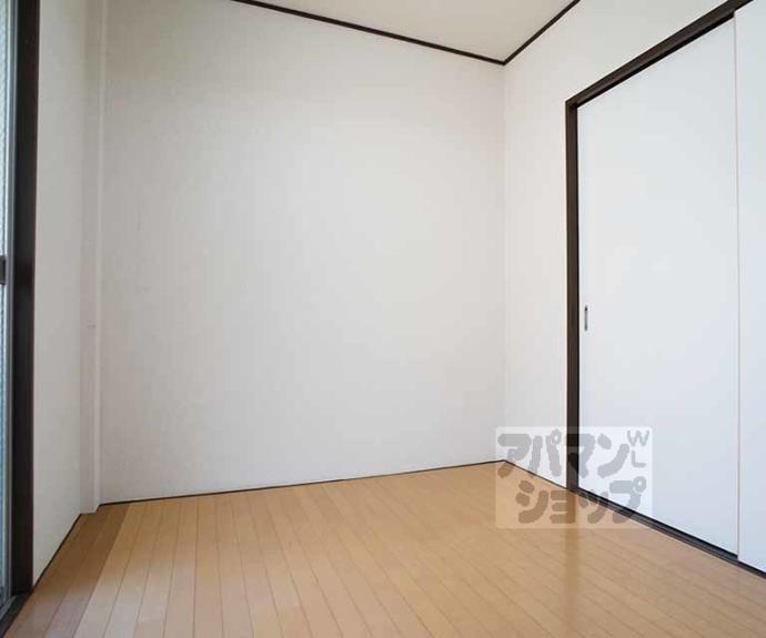 【二軒茶屋マンション】間取