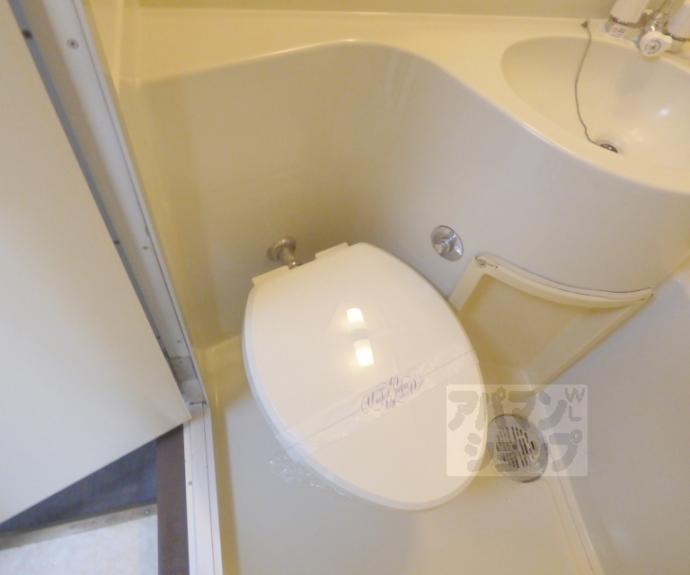 【二軒茶屋マンション】間取