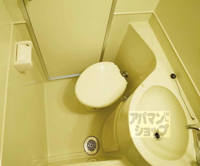 【二軒茶屋マンション】間取