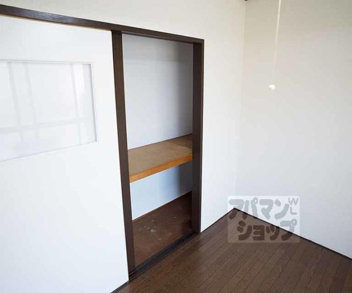 【二軒茶屋マンション】間取