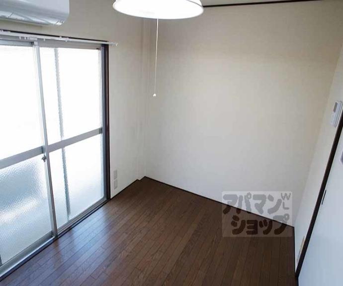 【二軒茶屋マンション】間取