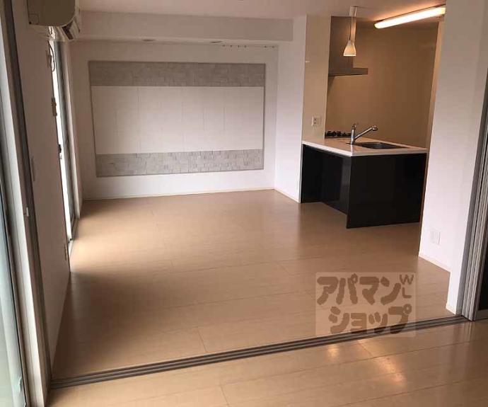 【アドミラブールA・B棟】間取