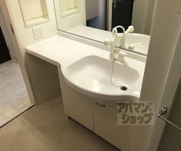 【アドミラブールA・B棟】間取