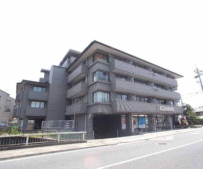 川端マンション