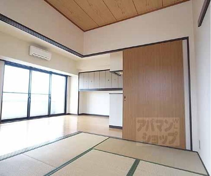 【川端マンション】間取