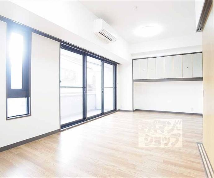 【川端マンション】間取