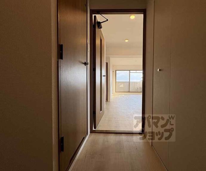 【パインフィールド二条城】間取