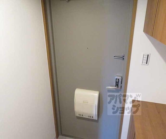 【パインフィールド二条城】間取