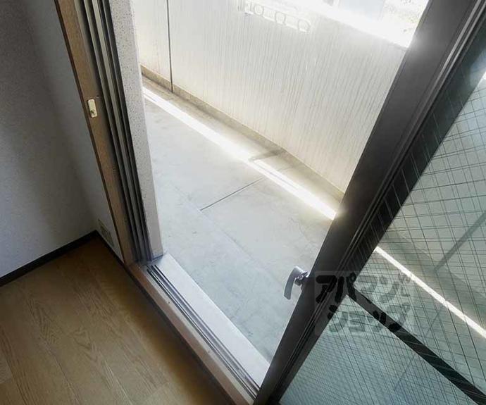 【パインフィールド二条城】間取