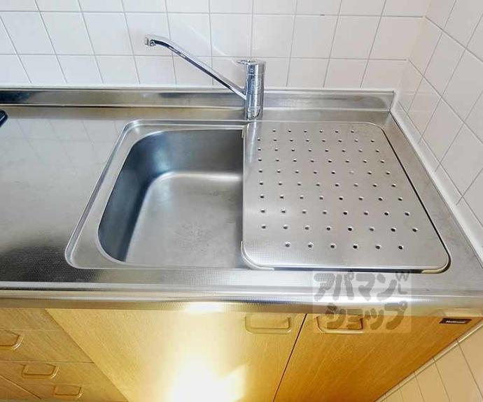 【パインフィールド二条城】間取