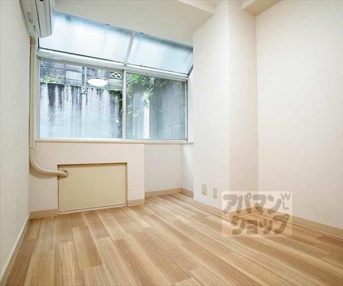 【カサデソーラ白川】間取