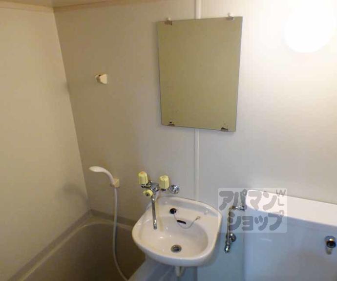 【カサデソーラ白川】間取