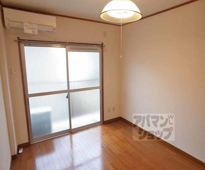 【ロイヤルコーポタカノ】間取