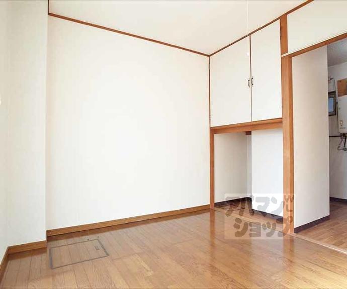 【ロイヤルコーポタカノ】間取