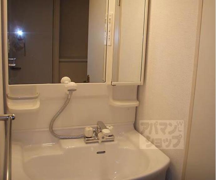 【プリオール烏丸三条】間取