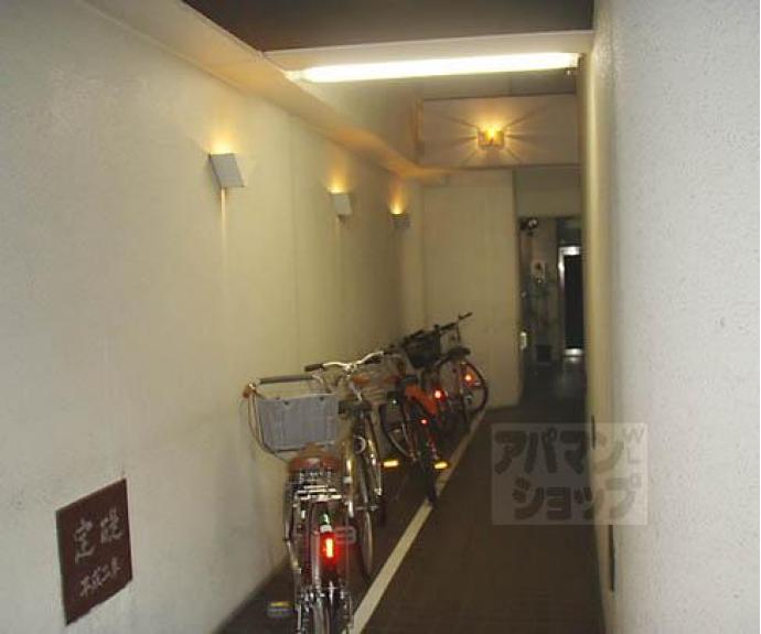 【プリオール烏丸三条】間取