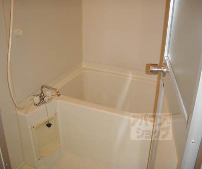 【プリオール烏丸三条】間取