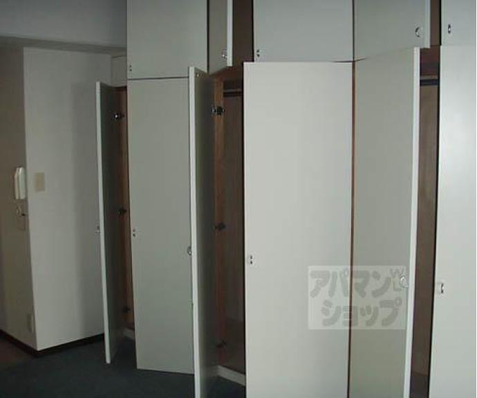 【プリオール烏丸三条】間取