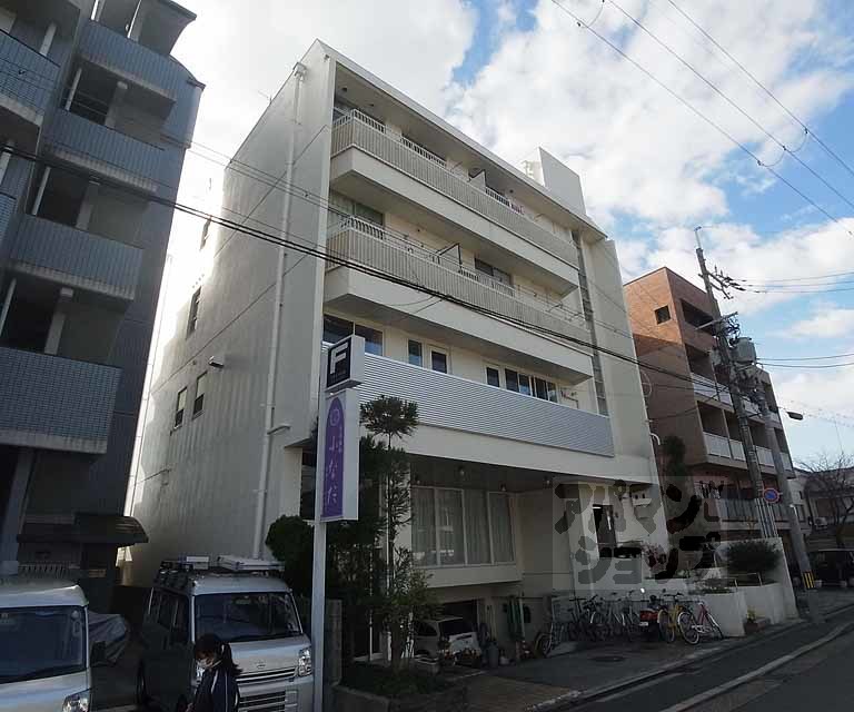 成山ビル