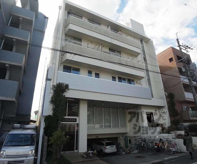 【成山ビル】間取