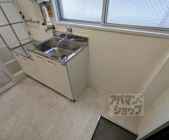 【山ノ内大町マンション】