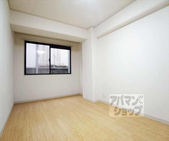 【ロイヤルハイツ白川】間取