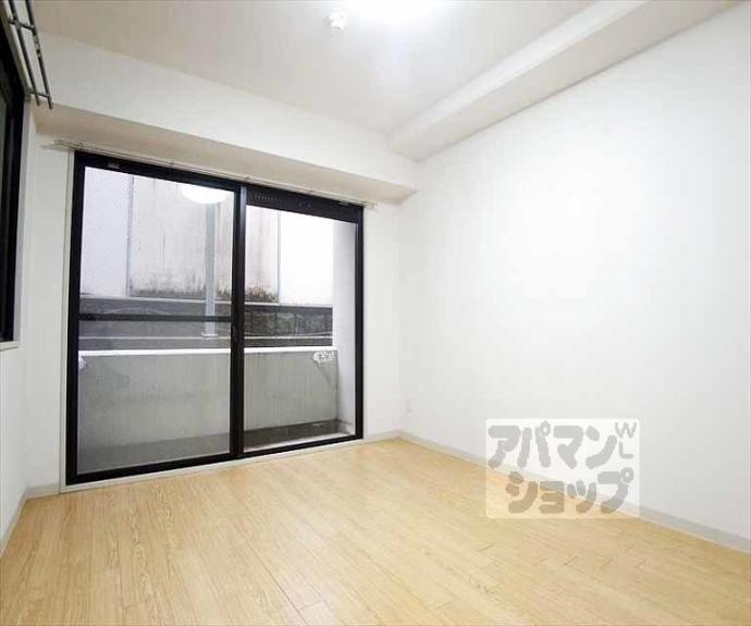 【ロイヤルハイツ白川】間取