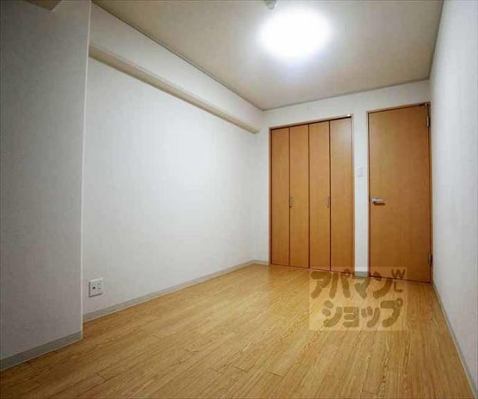 【ロイヤルハイツ白川】間取