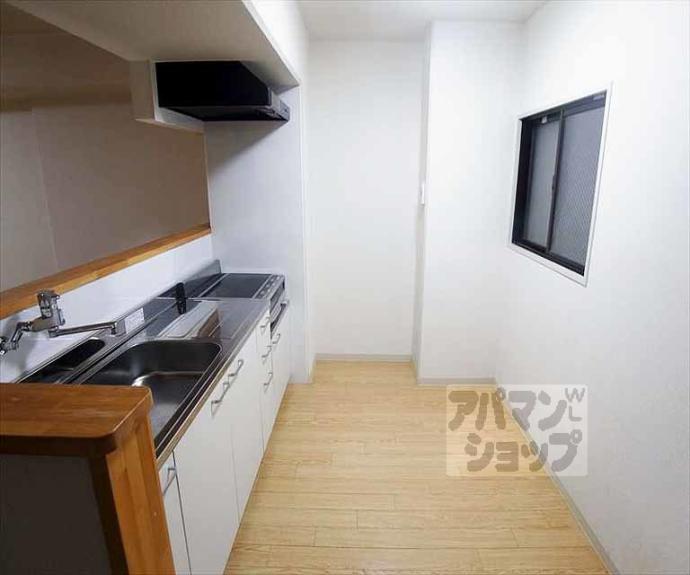 【ロイヤルハイツ白川】間取