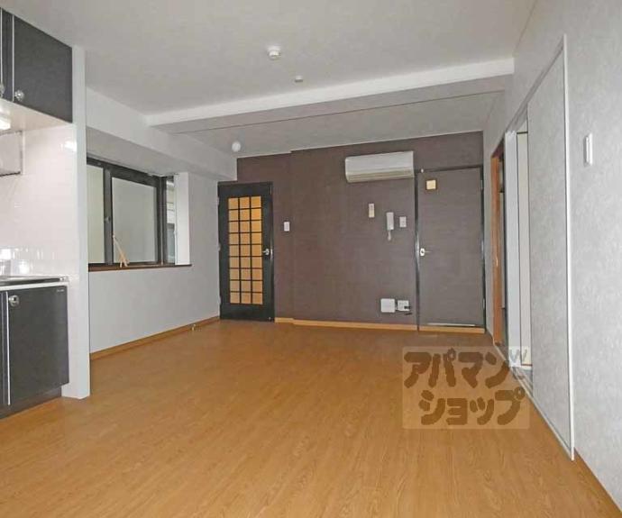 【ロイヤルハイツ白川】間取