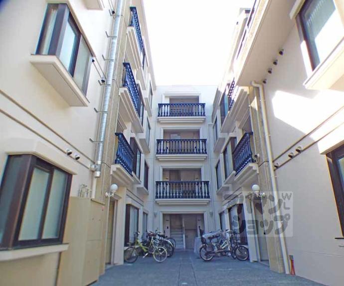 【ロイヤルハイツ白川】間取