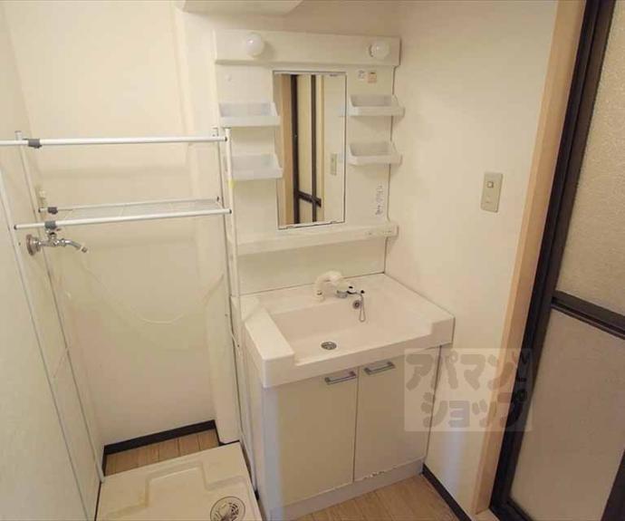 【ロイヤルハイツ白川】間取