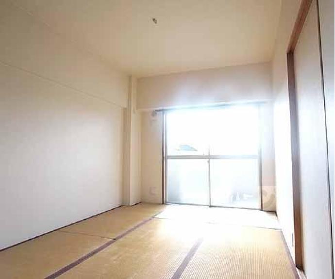 【ニュー高野ロイヤルハイツ】間取