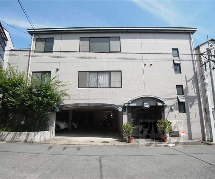 【コンフォール北白川Ⅱ】間取