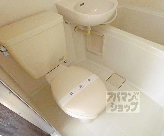 【ＨＩＮＷＩＣＫ　ＦＬＡＴ】間取