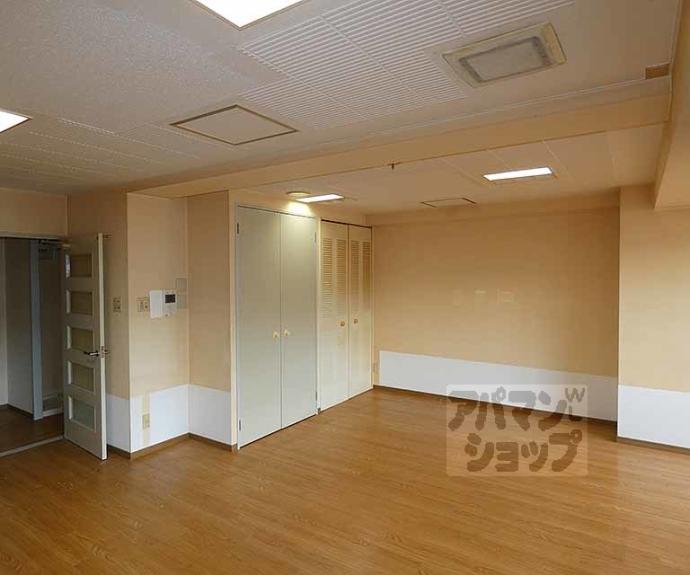 【レヴィア北白川】間取