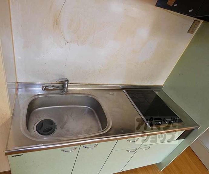 【レヴィア北白川】間取