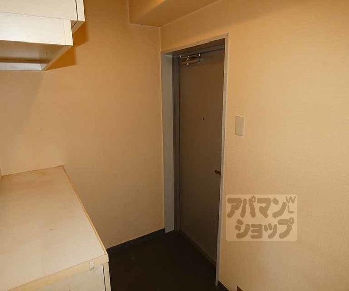 【レヴィア北白川】間取