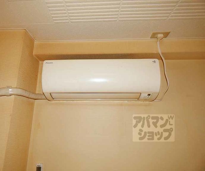 【レヴィア北白川】間取