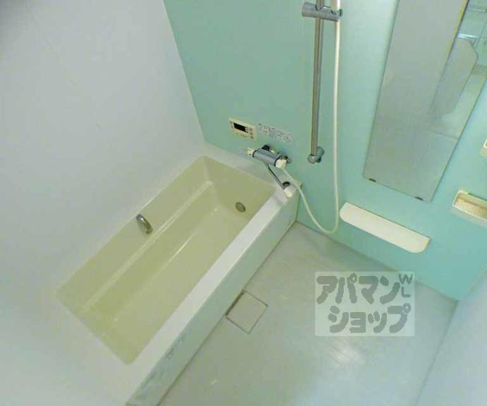 【レヴィア北白川】間取
