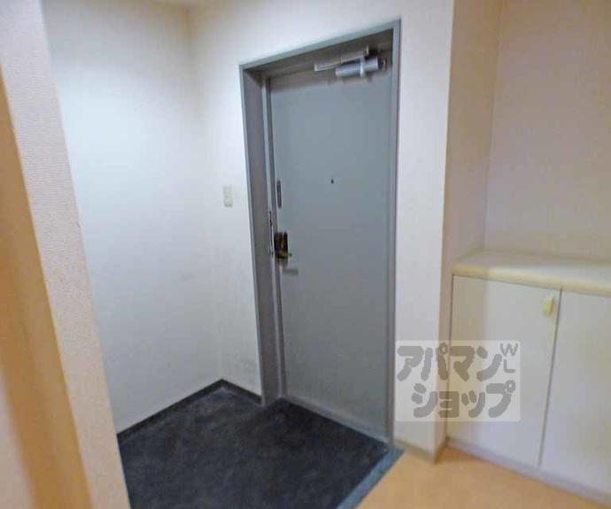 【レヴィア北白川】間取