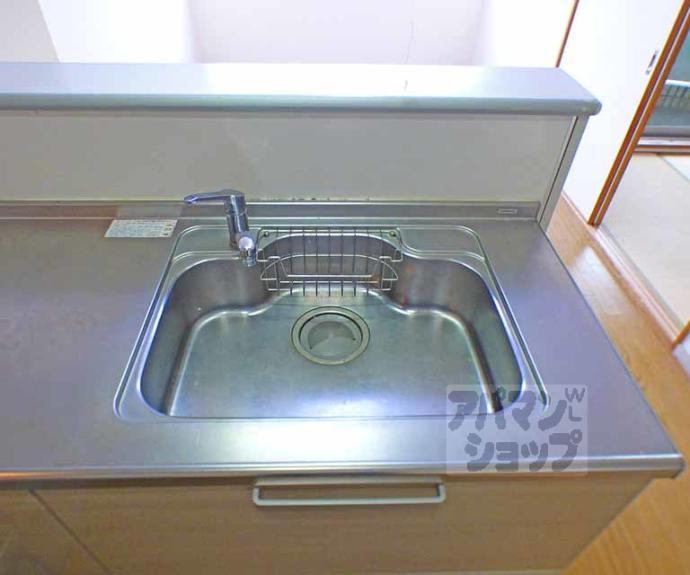 【レヴィア北白川】間取
