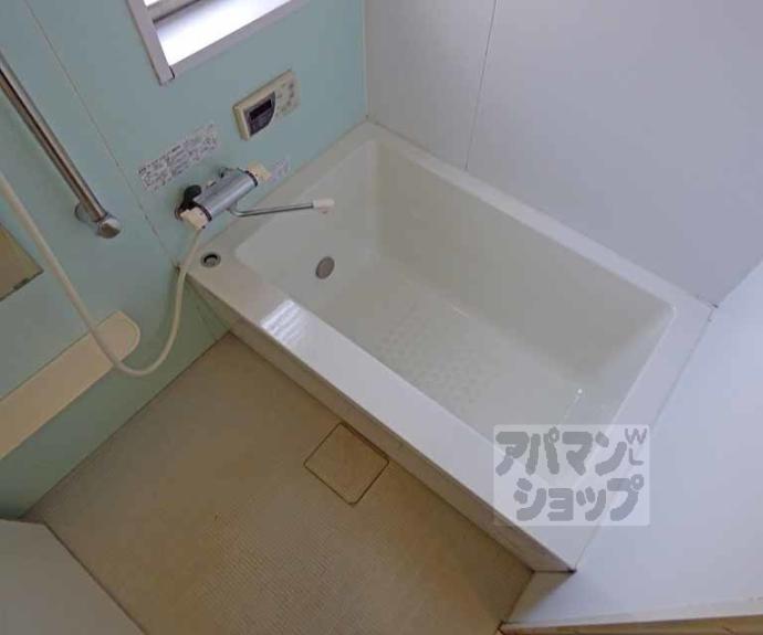 【レヴィア北白川】間取
