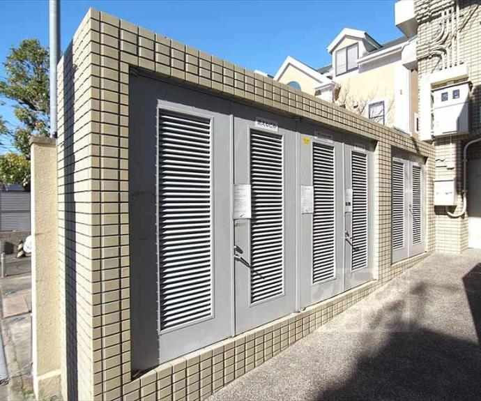 【レヴィア北白川】間取