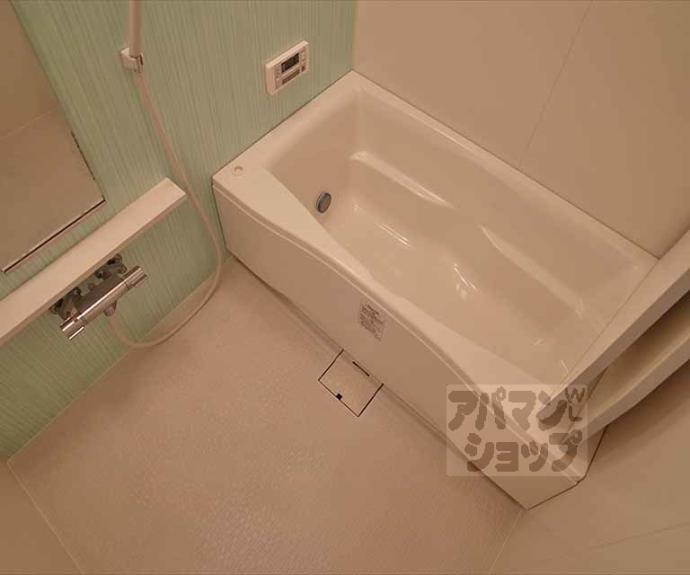 【レヴィア北白川】間取