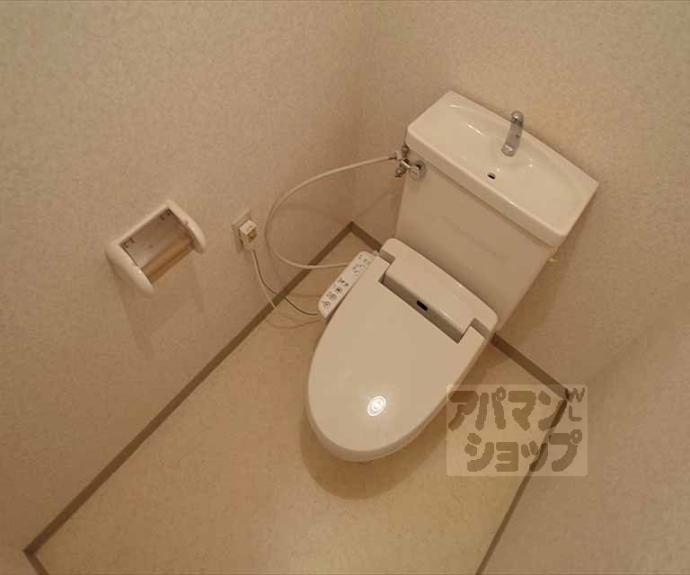 【レヴィア北白川】間取