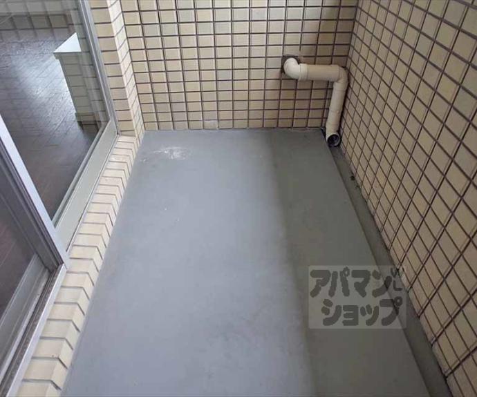 【レヴィア北白川】間取