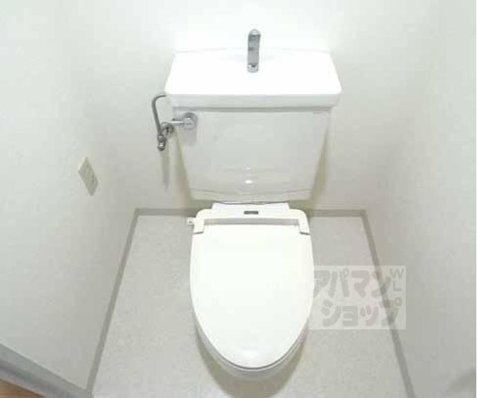 【レヴィア北白川】間取