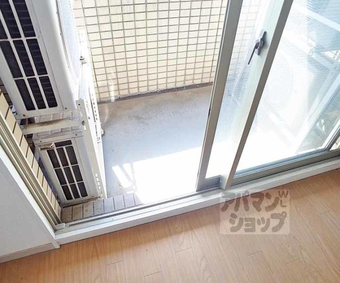 【レヴィア北白川】間取