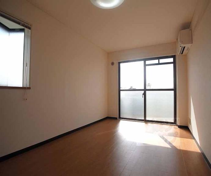 【ＤＥＴＯＭ－１西陣聚楽】間取